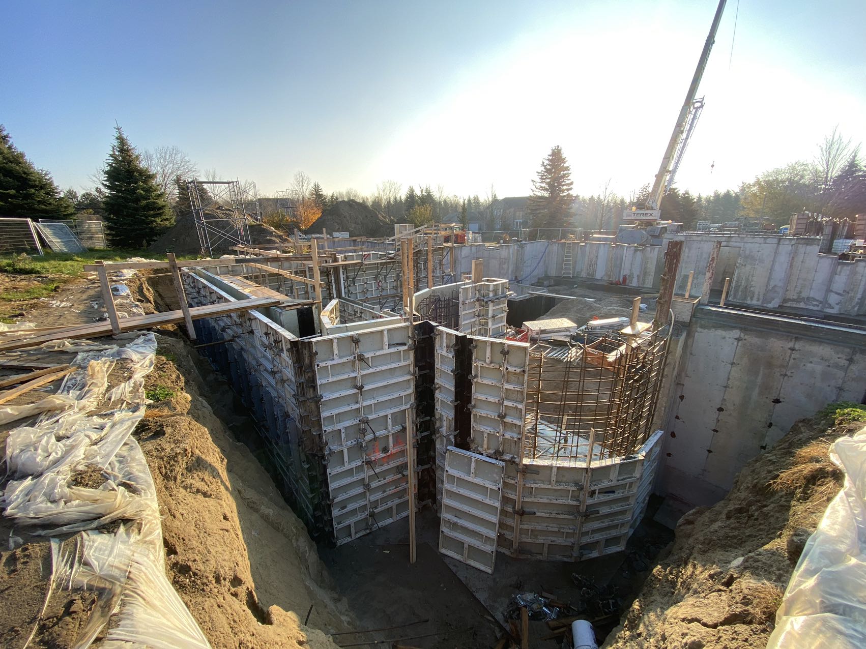 Kensington Dr, Richmond Hill - Image 49